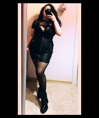 Живу в Москве, готова подарить тебе незабываемые моменты наслаждения. 🔥
🌟 Мои услуги не ограничены только физическим удовольствием. Я умею слушать, понимать и поддерживать разговор на любую тему. ✨
💃 Со мной ты окунешься в мир страсти и релаксации. Мое чувственное тело, утонченный стиль и неподдельная страсть - все это сделает наше свидание незабываемым.
💋 Разнообразие моих услуг включает классический секс, оральные ласки, ролевые игры и многое другое. Я открыта для экспериментов и готова удовлетворить твои самые сокровенные желания.
📸 На моих фотографиях ты увидишь настоящую красавицу, которая с удовольствием станет твоей спутницей. И вот что говорят обо мне мои клиенты: Василиса